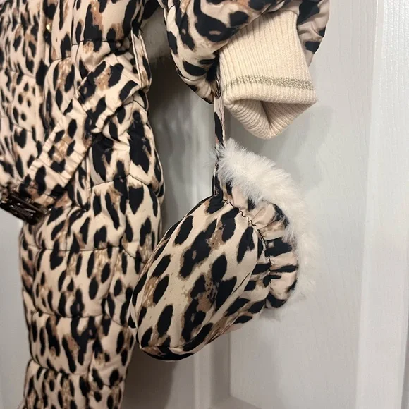 River Island Leopard Print Infant Snowsuit - Picture 3 of 6